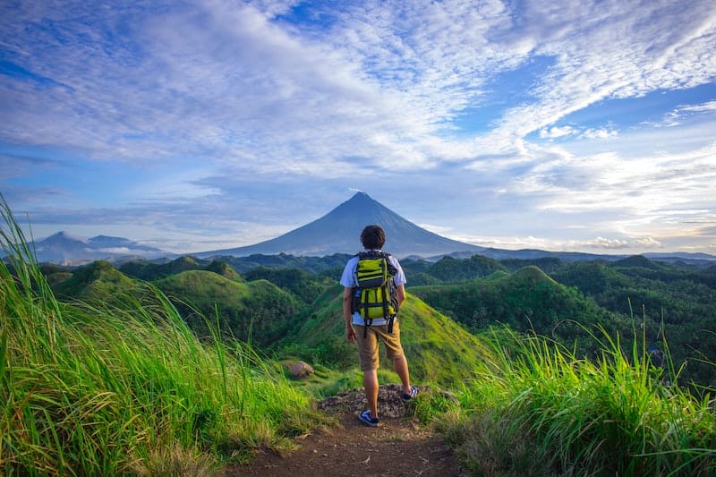 adventure-albay-clouds-800